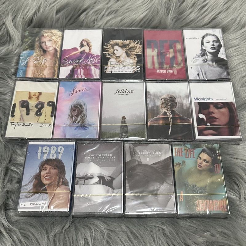 แม่พิมพ์ Taylor Swift Collection Taylor Swift Taylor Swift Swift ใหม่เอี่ยมที่ยังไม่ได้เปิดครบชุด 14