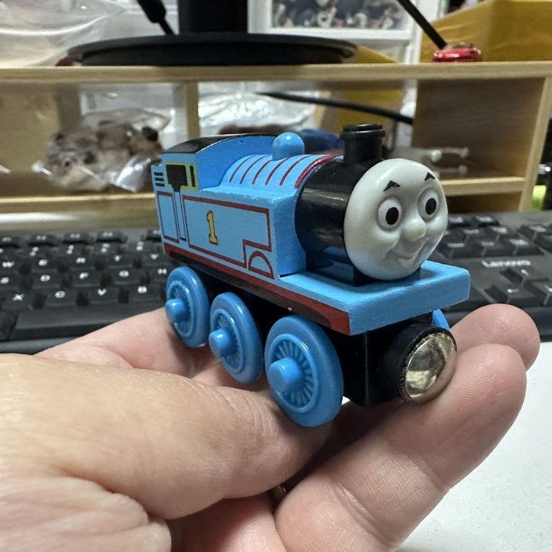 Thomas James Wooden Track Magnetic Train Thomas James Boy Toy H