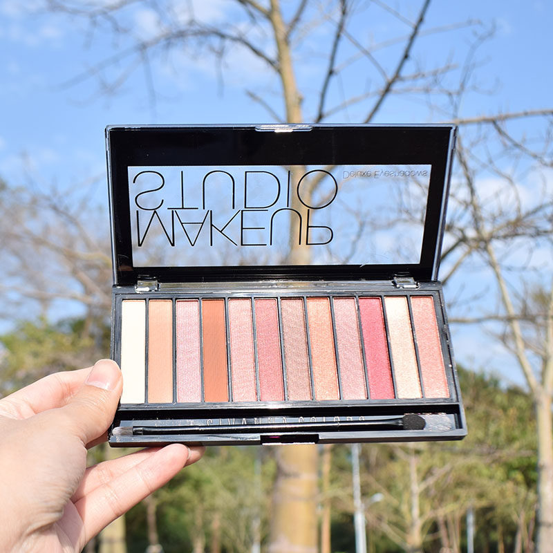 eyeshadow palette พาเลทตา Sivanna Thai Matte Girl Eyeshadow Palette