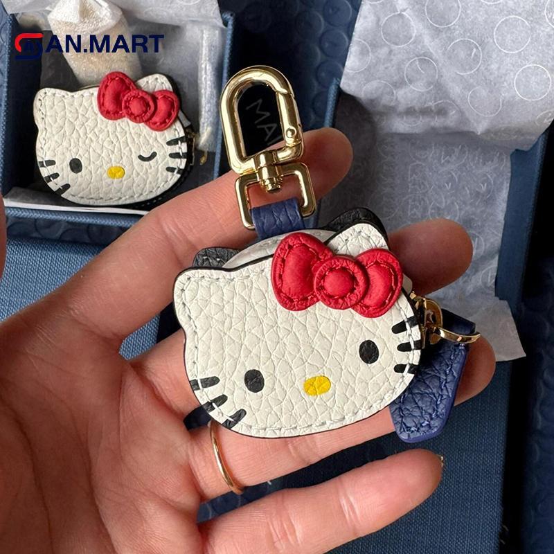 AN.MART Kawaii การ์ตูน Hello Kitty พวงกุญแจหนัง Mini Storage กระเป๋าน่ารักจี้อุปกรณ์เสริมตกแต่ง Simp