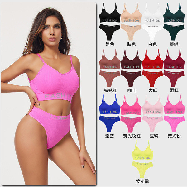 kelvin klein กางเกงในสตรี เสื้อกีฬา ชุดโยคะยืดหยุ่นสำหรับผู้หญิง มีสายรัดอกและเอวสูง ไซส์เดียว