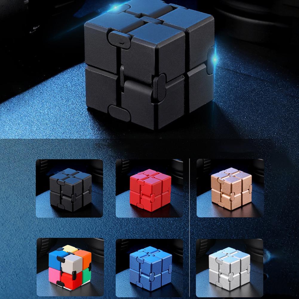 Magic Puzzle Cube Anti ความเครียดบรรเทาของเล่นสําหรับผู้ใหญ่ Infinite Flip ตลก Cube Sensory ของเล่นส