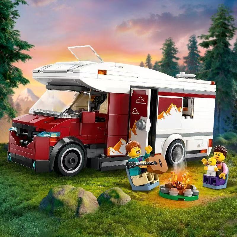 LEGO City 60454 Holiday Adventure Camper Van - ชุดต่อสร้างเสริมทักษะสำหรับเด็กชายหญิง ของขวัญส่งเสริ