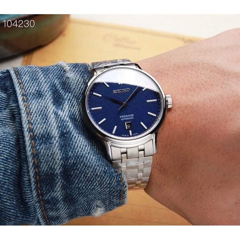 SEIKO-SEIKO Courtyard Series รุ่น SRPC79J1.
แซฟไฟร์สังเคราะห์เทียมติดตั้งการเคลื่อนไหว ไซโก้ เดิม4ร3