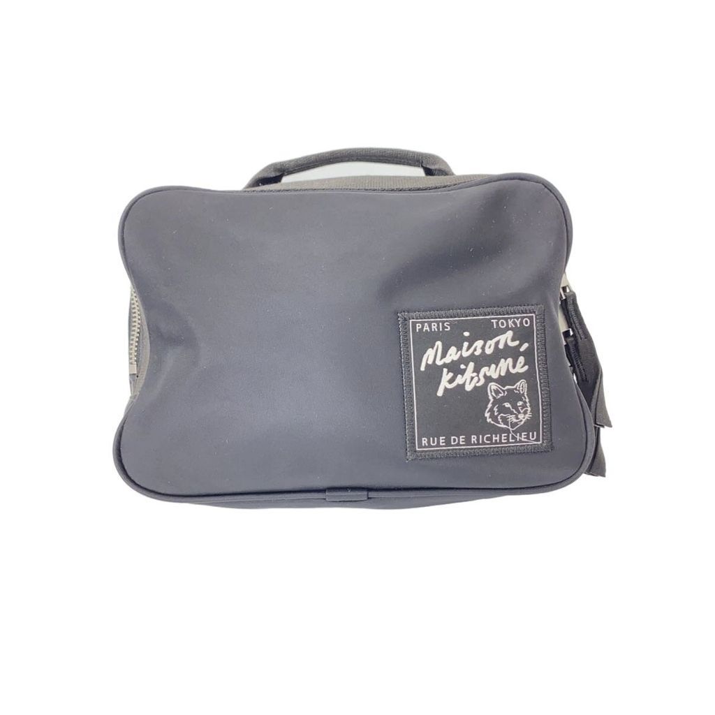 MAISON KITSUNE Waist Bag polyester BLK plain MM05162WQ1001 Direct from Japan Secondhand