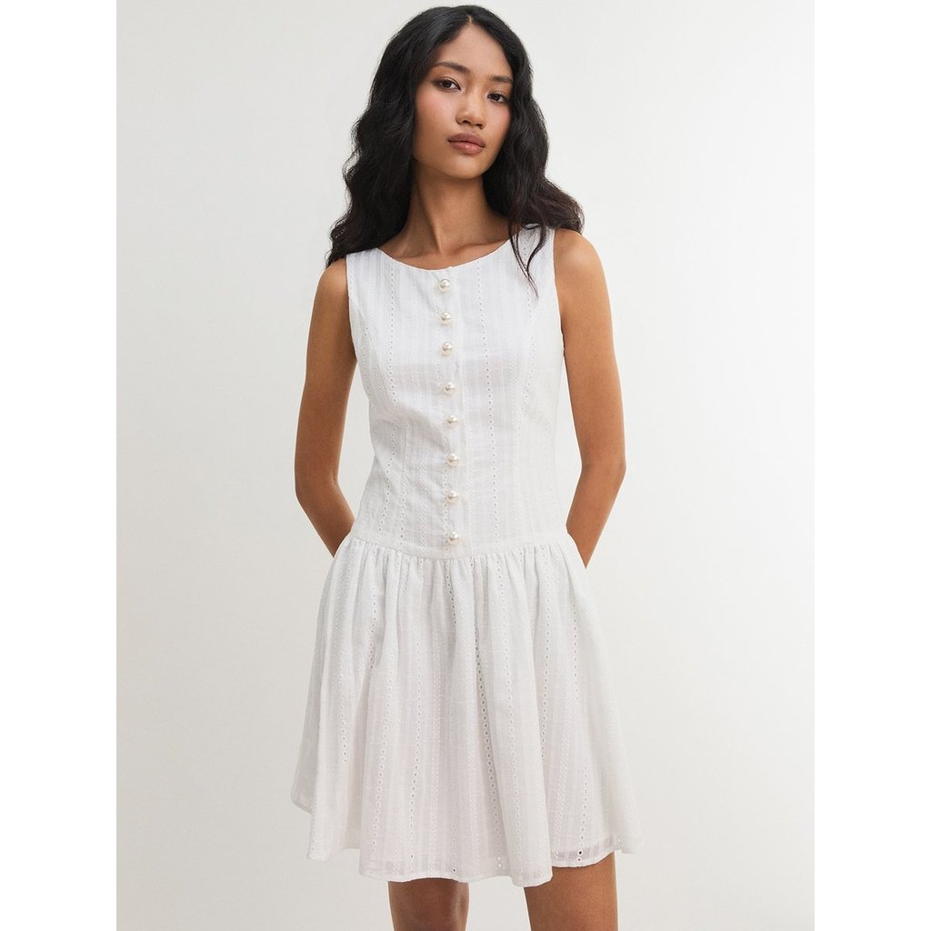[Pomelo] เดรสสั้นแขนกุดติดกระดุมด้านหน้า / Button Front Sleeveless Mini Dress