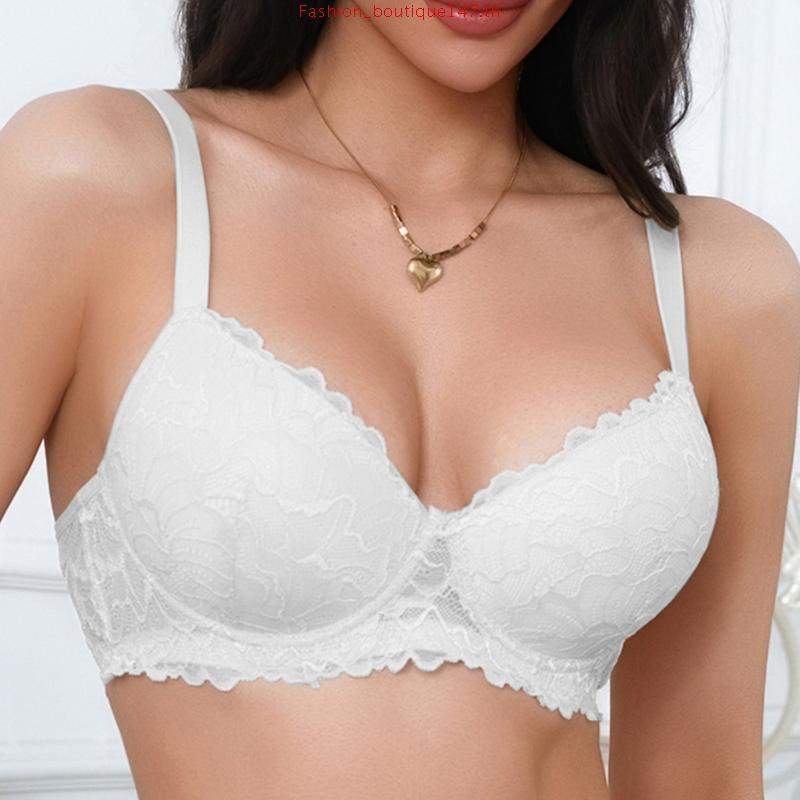 เสื้อใน Wacoal Basic Bra รุ่น WB9922 บรา 4/5 cup เสริมโครง เสริมฟองบาง ลายลูกไม้ ชุดชั้นใน วาโก้