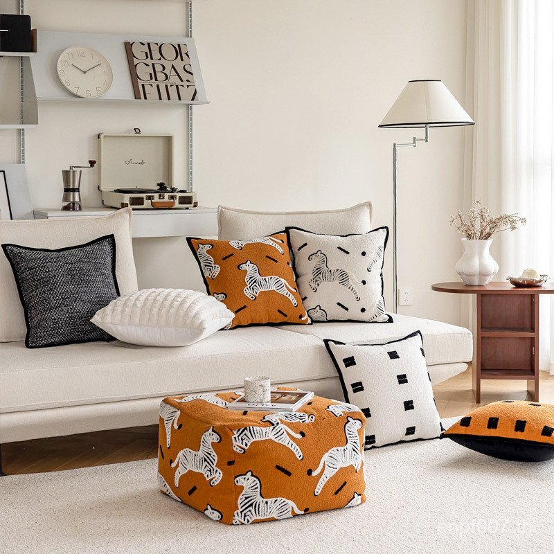 French B & B Zebra หมอนสไตล์สีส้มโซฟาเบาะ ins สีดําสีขาว Nordic Cushion Pony ครีมปลอกหมอน YJAJ