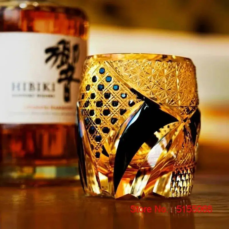 ญี่ปุ่นสีดํานักรบเกราะ Edo Kiriko แก้ววิสกี้มือแกะสลัก Amber คริสตัลบรั่นดี XO Rock ไวน์ Snifter Whi