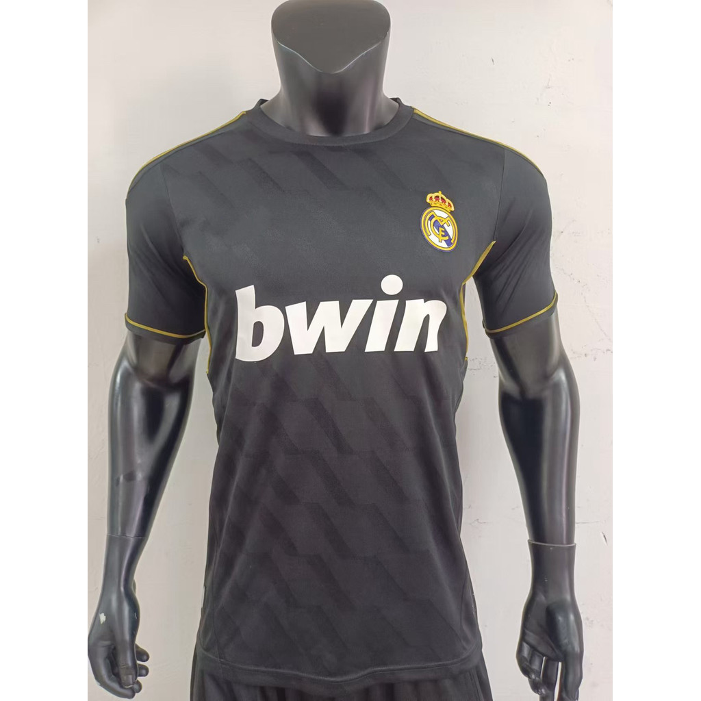 เสื้อ f1 เสื้อบอลไทย เสื้อทีมเยือนเรอัลมาดริดฤดูกาล2011-12เสื้อบอลวินเทจเสื้อฟุตบอลแขนสั้น football 