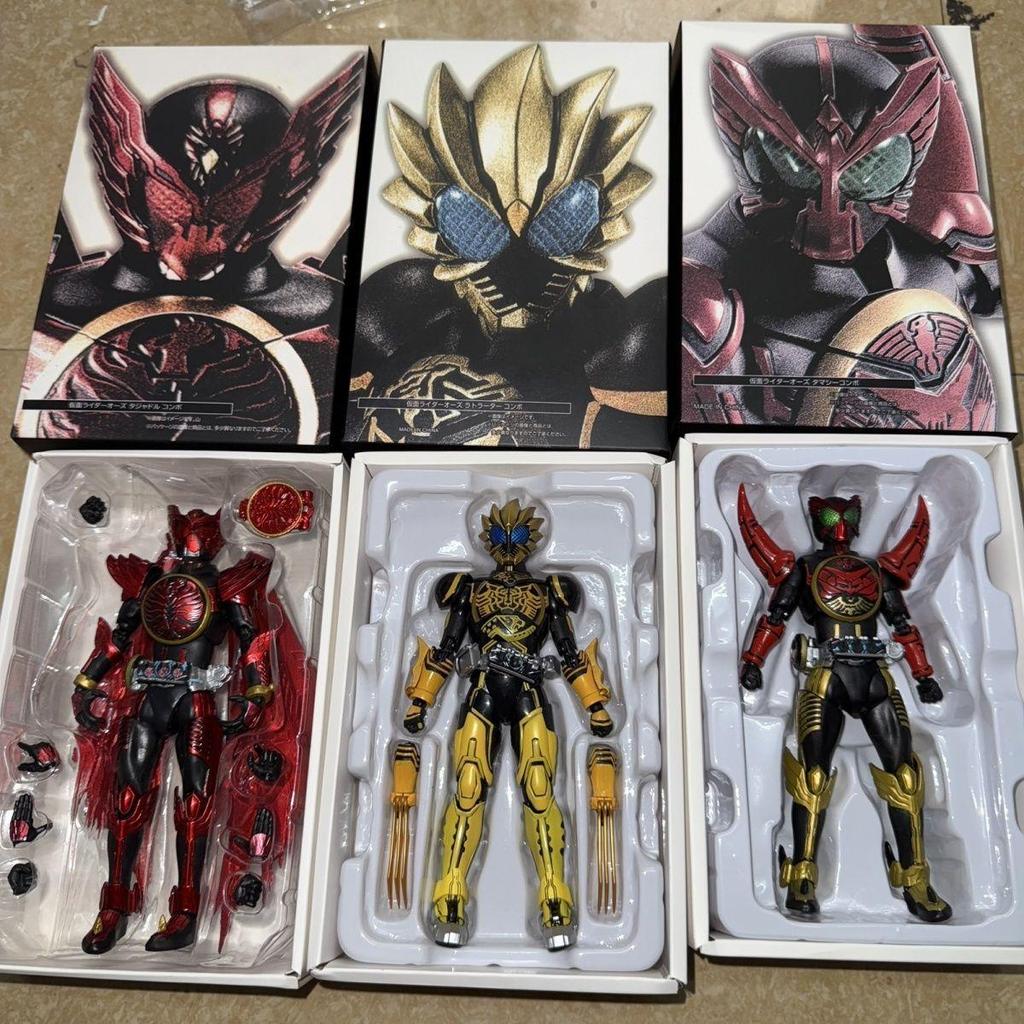 KO แกะสลักกระดูกจริง Kamen Rider OOO OOO Group Lion Tiger Leopard Movable 112 วงเล็บรูป