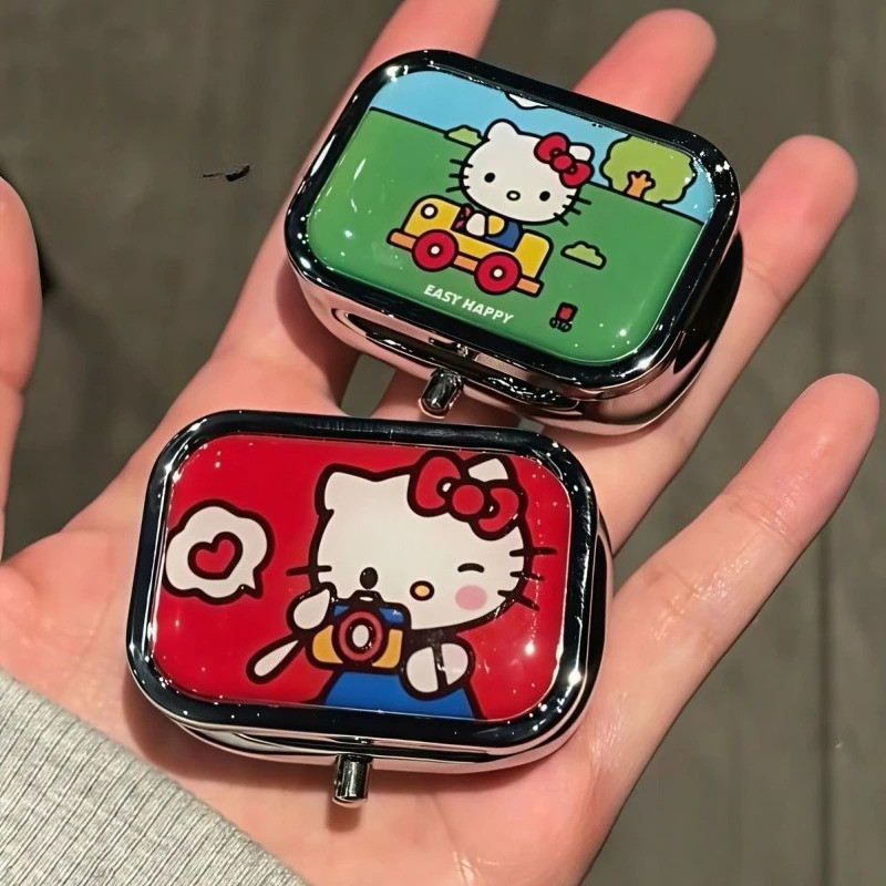 ใหม่ HelloKitty Kawaii อะนิเมะการ์ตูนกล่องเก็บโลหะ Mini Divide Into กล่องเครื่องประดับแบบพกพา Seal Pill กล่องความหวาน
