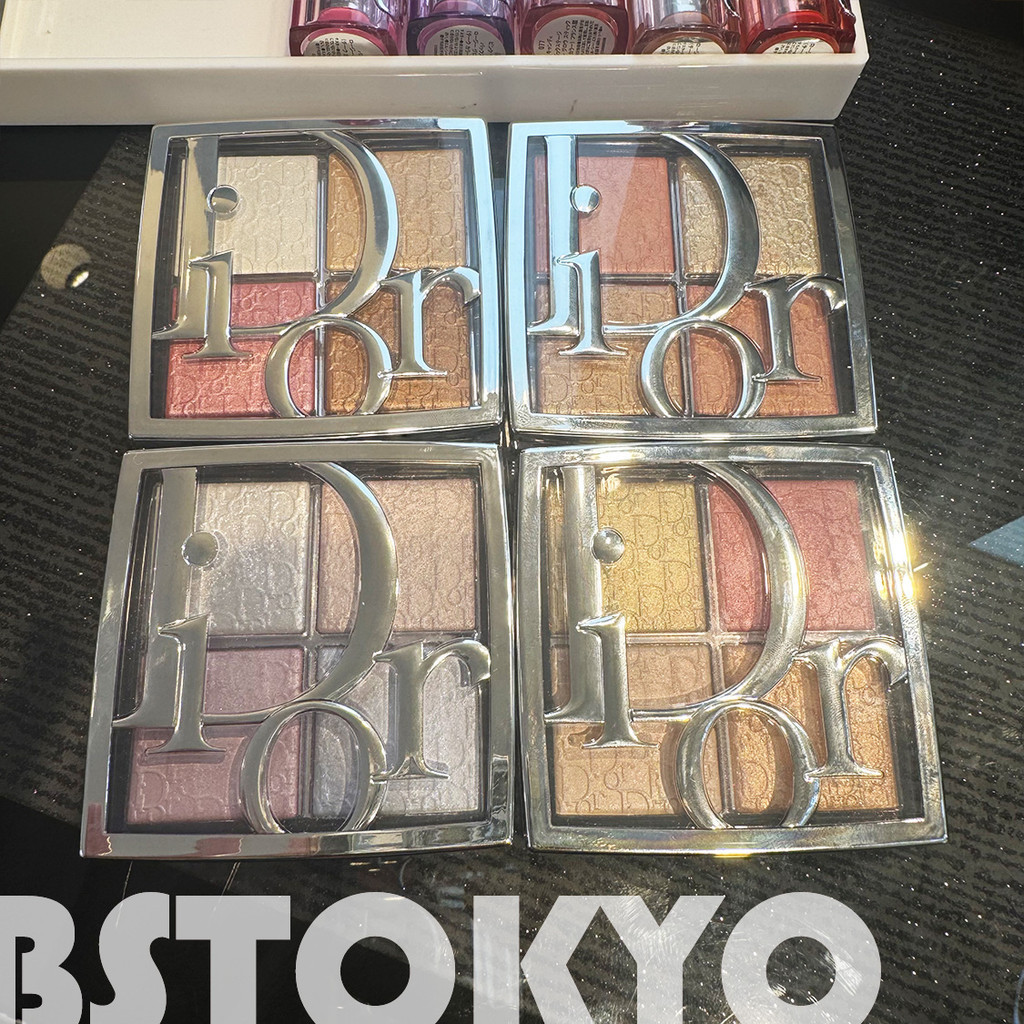 Dior Backstage Four-Color Highlight Blush Contouring Palette 001#002#004#