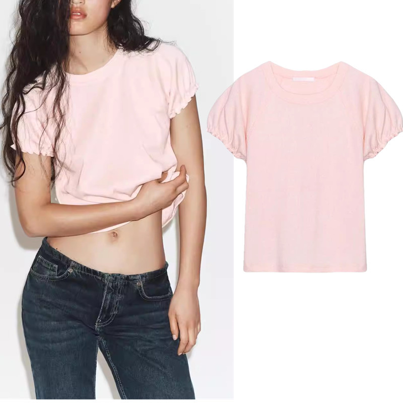 เสื้อยืดคอกลมแขนสั้น ทรงสลิม พร้อมลูกฟูกจับจีบ รหัส 5039388