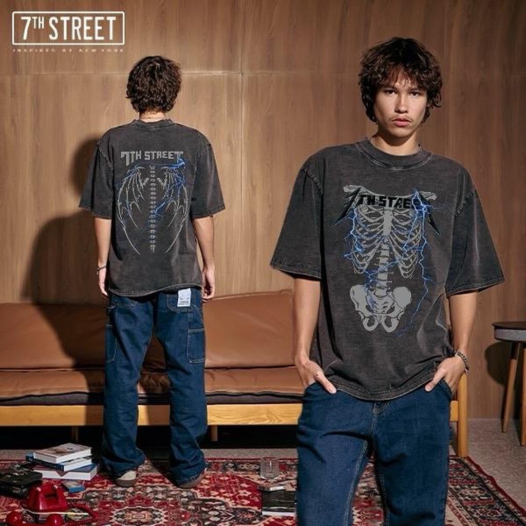 7th Street Oversize Vintage (สกรีน2หน้า) ผ้าCotton Comb ฟอกซีดสไตล์วินเทจ ฟอกแบบตัวต่อตัวขึ้นริ้วตามตะเข็บฟอกจากเสื้อ...