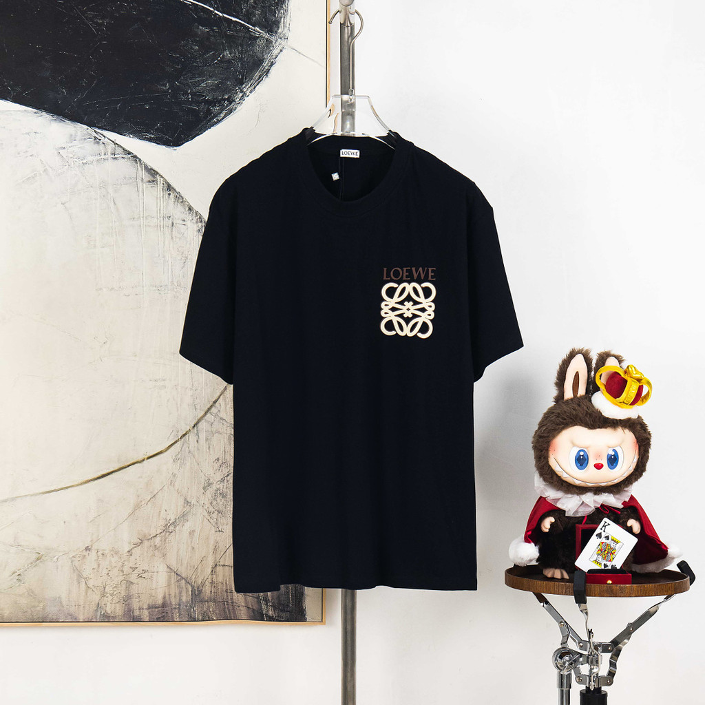 LOEWE/LOEWE 2026 คลาสสิกรอบคอแขนสั้นเสื้อยืดผู้ชายผู้หญิงสไตล์Pulloverฤดูใบไม้ผลิแฟชั่นใหม่กีฬาแขนสั
