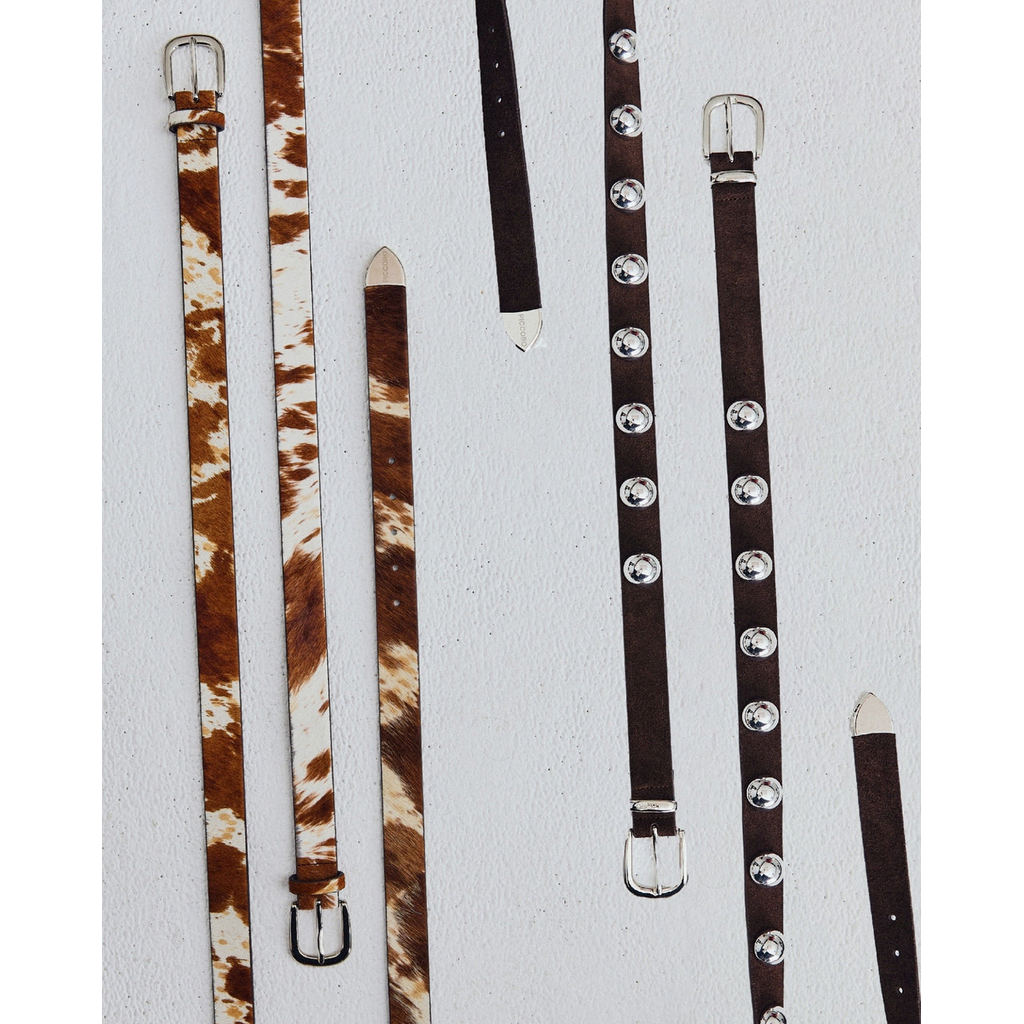 Piccoro - Rodeo Buckle Belt เข็มขัดหนังวีแกนลายขนวัวและลายหมุดใหญ่