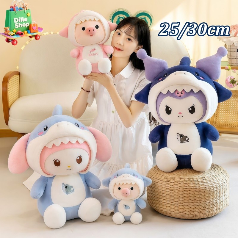 สินค้าพร้อมส่ง! ตุ๊กตาหมูฉลาม ขนฟู นุ่มนิ่ม สูง  เหมาะสำหรับเป็นของขวัญวันเกิดหรือของเล่นให้ลูกน้อย