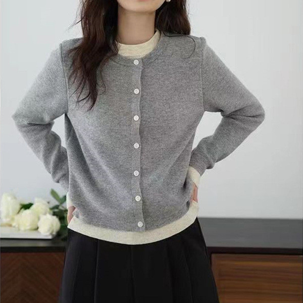 เสื้อ sweater sculptor sweater sweater set เสื้อคาร์ดิแกนทอลายปลอมแขนยาวสำหรับผู้หญิง สไตล์ใหม่ suit
