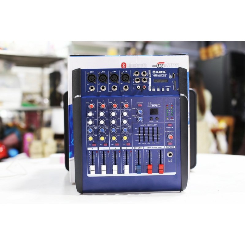 เครื่องขยายเสียง  Powermix Yamaha  PMX402D (350*2 วัตต์) เพาเวอร์ขยายเสียงที่มี BLUETOOTH/ USB /MP3