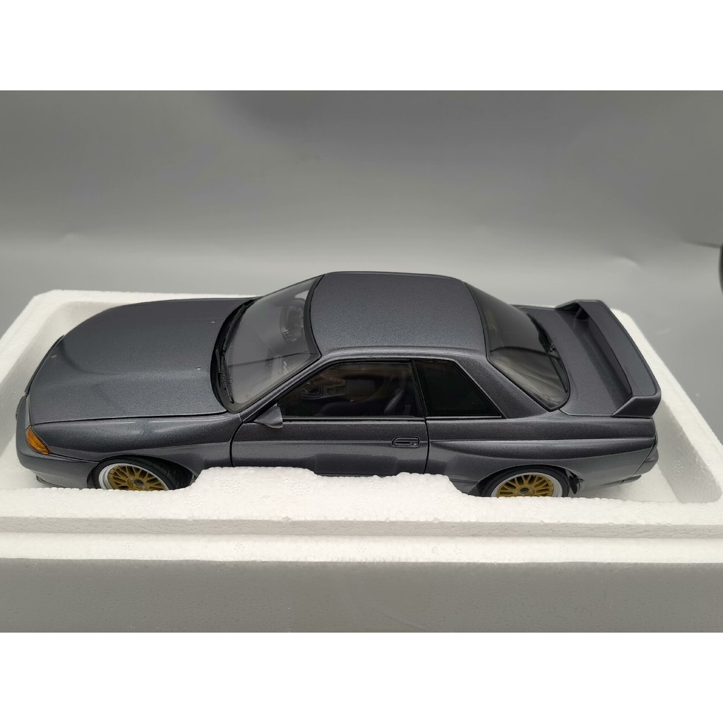 [คลังสินค้าพร้อม 1] Autoart Autoart 1/18 Nissan Nissan Skyline GTR R32 WANGAN Midnight (Reina) WANGA