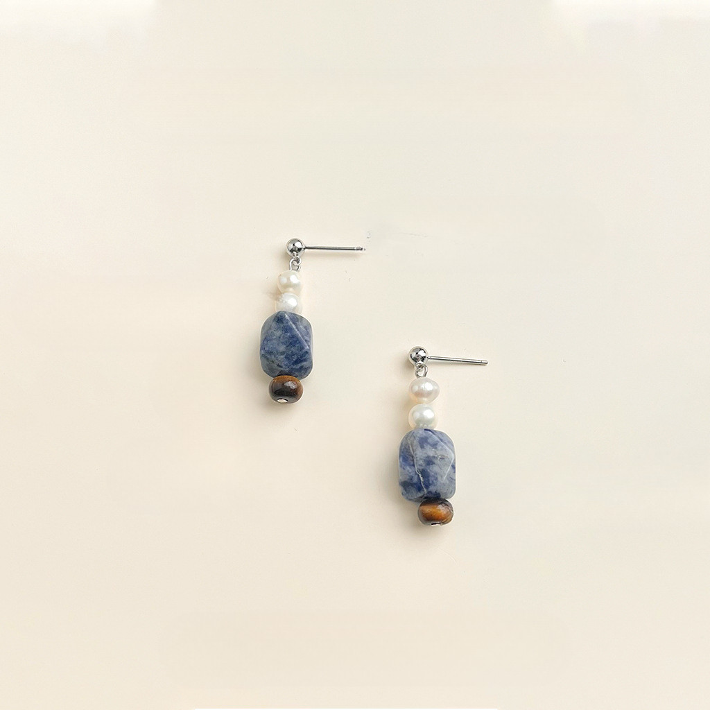 ต่างหูมุกน้ำจืดและหิน Lapiz Lazuli สไตล์จีนโบราณ handmade