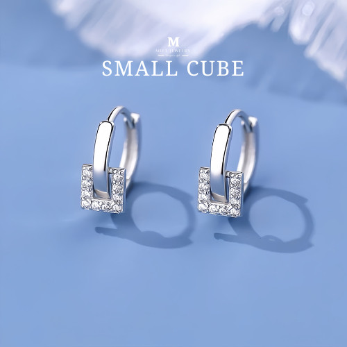 💕ต่างหูเพชร Small Cube ต่างหูเงินแท้ ต่างหูแฟชั่น ตุ้มหูห่วง ตุ้มหูเงินแท้ ต่างหูเงิน ตุ้มหูเงิน E009