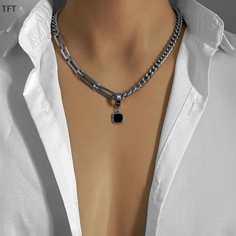 (FTT) สร้อยคอพร้อมจี้สแตนเลสทรงสี่เหลี่ยมสีดำสไตล์ฮิปฮอปสำหรับผู้ชายใหม่