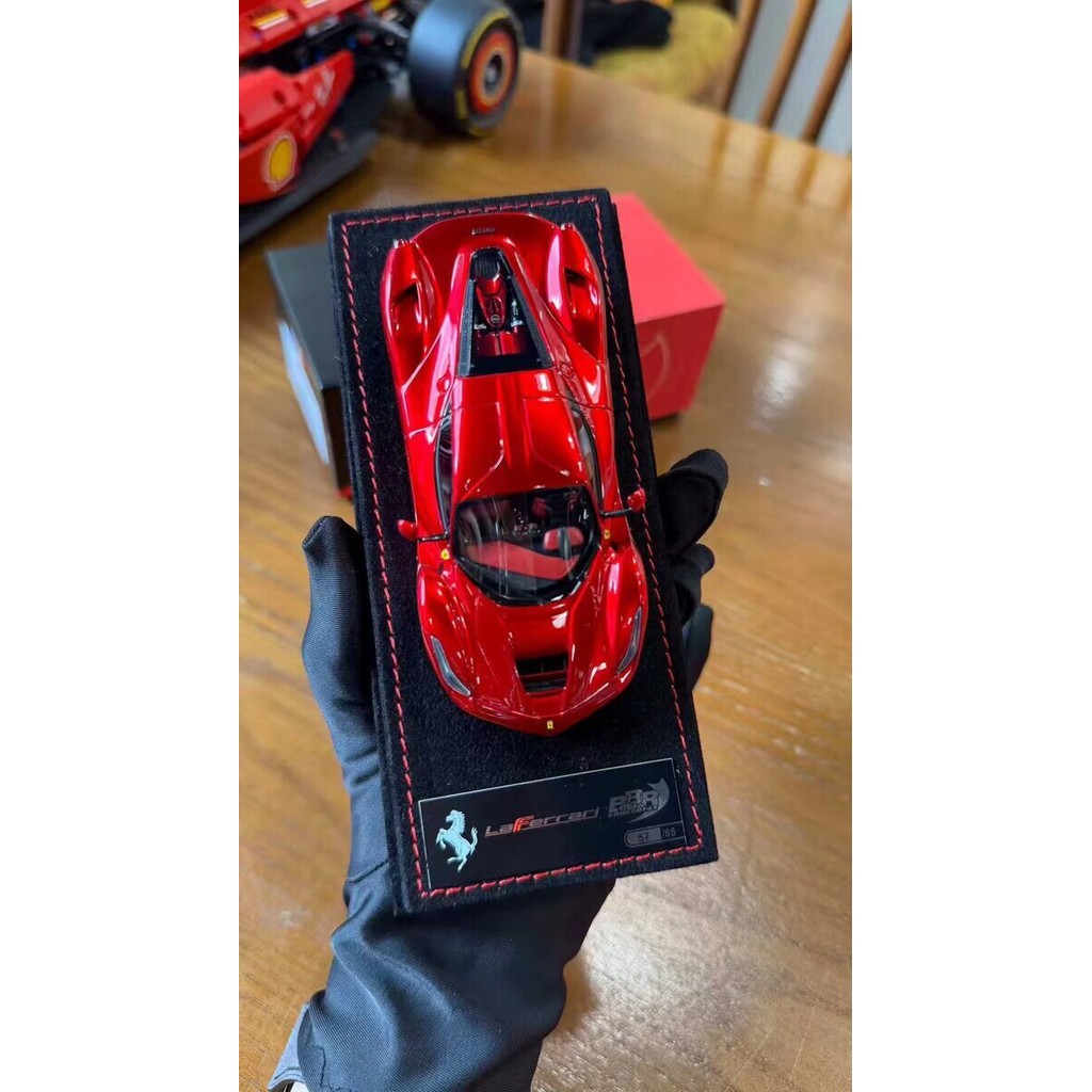 Lafa BBR LaFerrari Hamilton Version Rosso Fuoco Volcanic Red 1/43 Black Velvet Base Racing Model