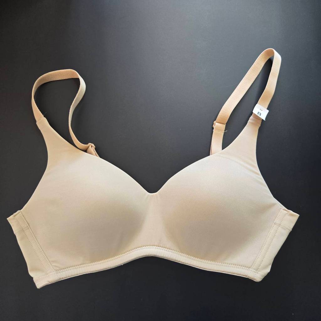 ซาบีน่า เสื้อชั้นใน Invisible Wire (ไม่มีโครง) รุ่น Perfect Bra รหัส SBXD97111