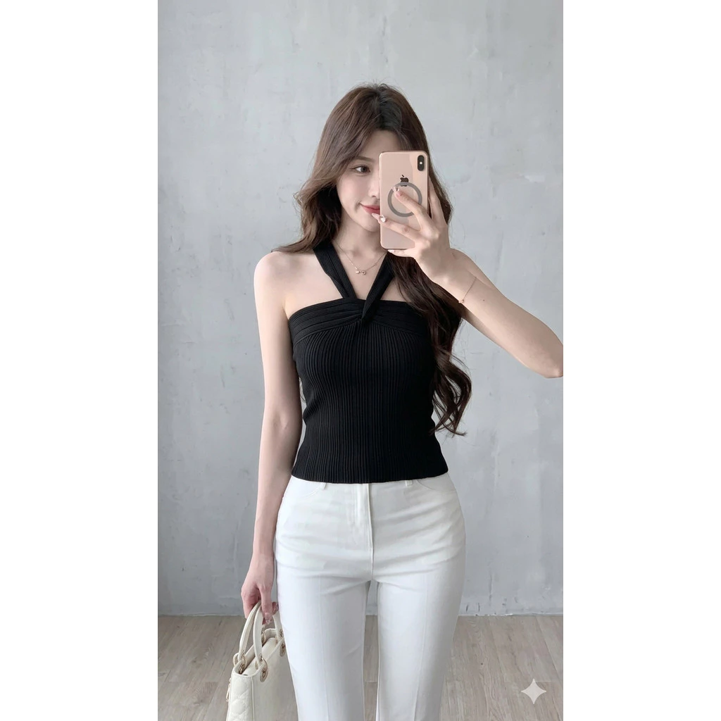 GAKKI รุ่น M5379# เสื้อไหมพรมคล้องคอ สไตล์ฝรั่งเศส อก 24-40” ผ้ายืดหนานุ่ม ทรง Slim Fit สีพื้น