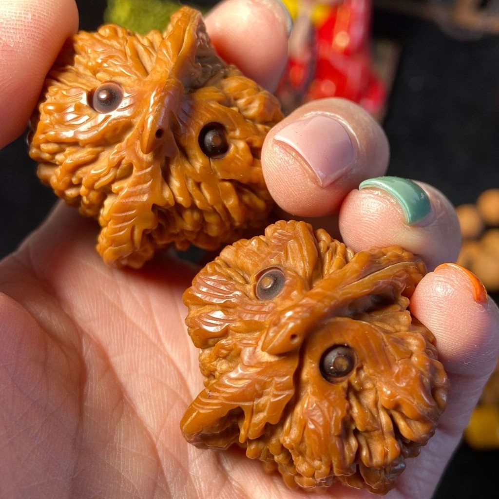 Premium Wenwan Walnuts Hand Play Alien Bird Alien Walnuts หนึ่งคู่สีมกราคม (30 มม.) F260411