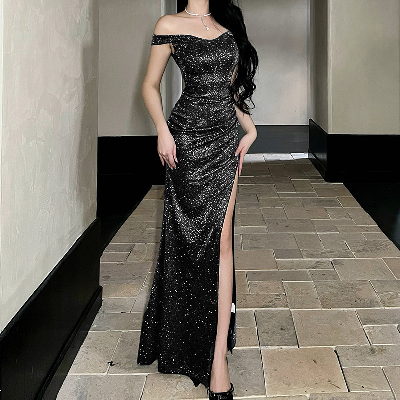 black dress เดรสน่ารักกระโปรงส่องแสง  เดรสเกาะอก สาวอวบ กระโปรงยาว นำไปใช้ เข้าร่วม ปาร์ตี้คริสต์มาส ชุดราตรี