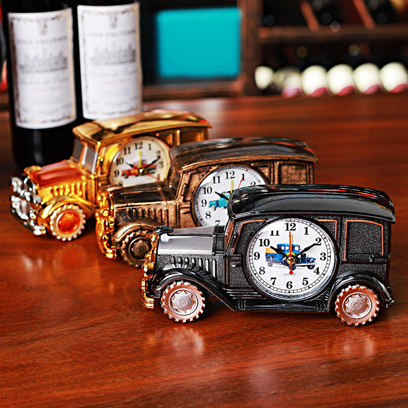 【Ready Stock】 Creative Smooth Clock European Retro Alarm Clock Home Decoration Clock Decorations Stu