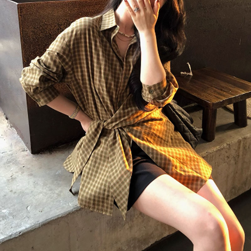 Spring Retro Aesthetics Hong Kong Style Design Sense Niche Jacquard Textured Loose Twisted Shirt Des