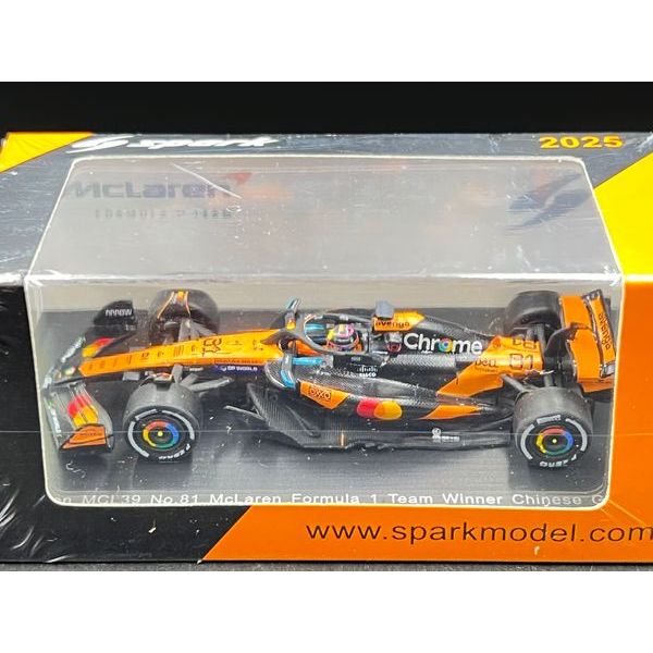 Sparky Model 1/64 
McLAREN - F1 MCL39 TEAM MCLAREN N 81 WINNER CHINA GP 2025 OSCAR PIASTRI