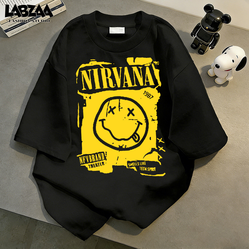 【จัดส่งจากกรุงเทพฯ】LABZAA เสื้อยืดแขนสั้นคอกลม วินเทจฟอกน้ำ Oversized ลวดลายแฟชั่น ผ้าฝ้าย 100% YG1356