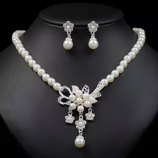 Sunstar 1 ชุดสร้อยคอผู้หญิงลูกปัด Glossy Faux Pearls Rhinestone ฝังดอกไม้สร้อยคอต่างหูสตั๊ดชุด