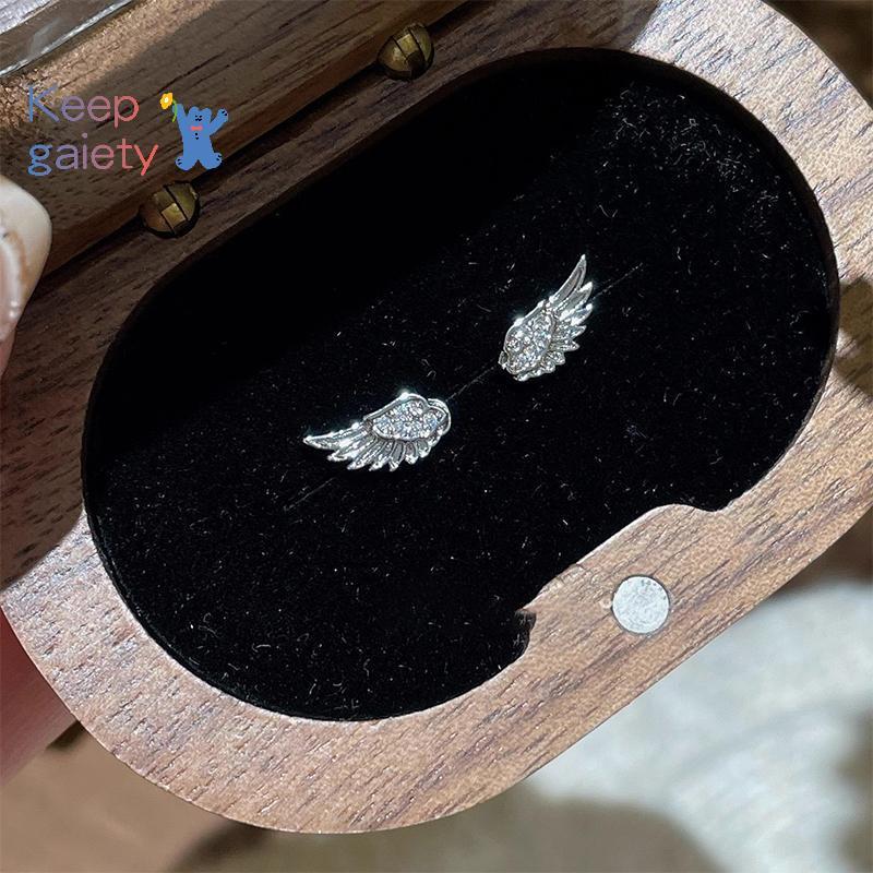 [Keepgaiety-t] 3/4 ชิ้นชุดเงาแองเจิลหู Studs ผู้หญิงวินเทจคู่สร้างสรรค์คริสตัลหรูหราเรขาคณิตบุคลิกภาพข้ามต่างหูเครื่องประดับ [ใหม่]