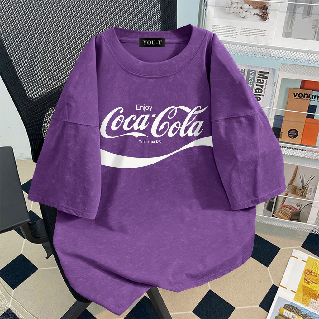 TeeTwoOneเสื้อยืดฟอกสตรีทแฟชั่นoversize เสื้อแฟชั่น เกาหลี โคตรนุ่ม ผ้าคอตตอน ลาย "COCA COLA" สินค้าใหม่ 【COD】