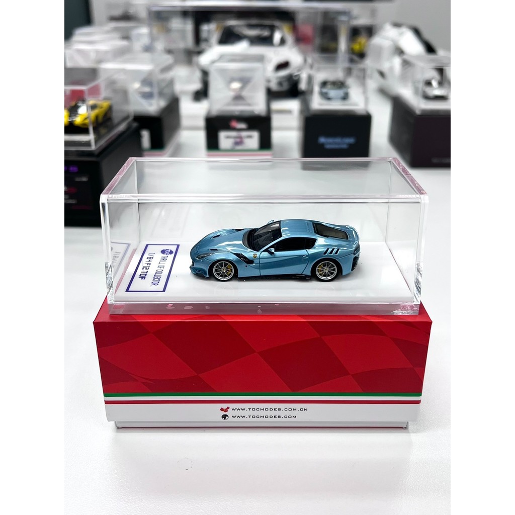 TOC Ferrari F12 TDF 1/64 Ferrari รถรุ่น TOC ผลิตหิน Cyan เรือหมอสีที่กําหนดเองยี่ห้อสินค้าใหม่ยังไม่