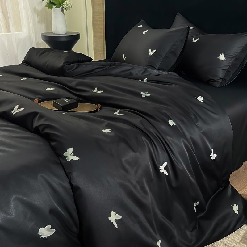 夏季幸运蝴蝶冰丝被套凉感水洗真丝四套高级感黑床单三套4.10Summer Lucky Butterfly Ice Silk Duvet Cover, Cool to the Touch, Washable Silk Four-Piece Set, High-End Black Bed Sheets Thre
