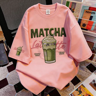 TEE·SHOP🍀 เสื้อยืด oversize เสื้อเท่ๆ เกาหลี " Matcha Latte " เสื้อแฟชั่นใ เกาหลีสไตล์ พิมพ์ลาย ผ้านิ่มใส่สบาย COD📦
