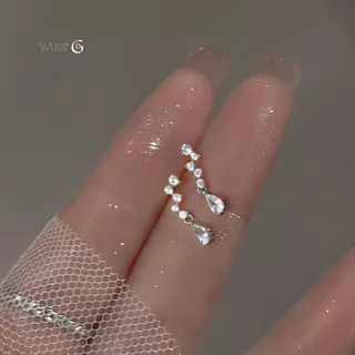 GLAMOR✨ต่างหูเงินแท้ H2O Zircon ต่างหูแฟชั่นหยดน้ำ ประดับเพชร เงินแท้925 สำหรับสาวยุคใหม่ E068