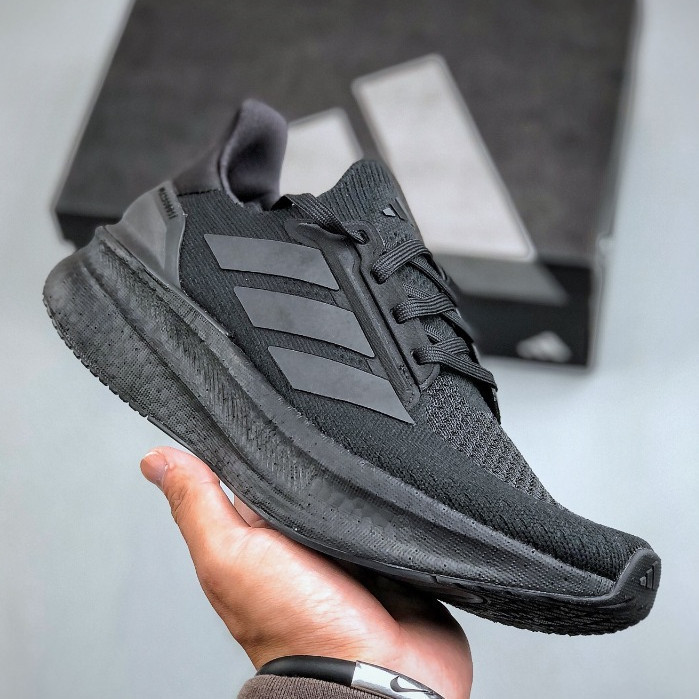 รองเท้าวิ่ง Popcorn Ultra Boost 5X jh7251