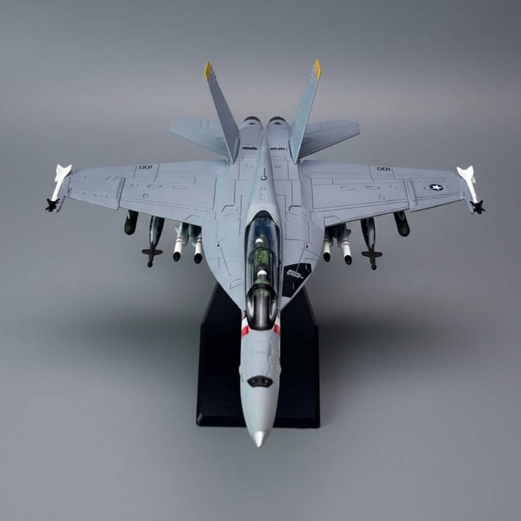 สะสมคุณภาพ F/A-18 Super Hornet รุ่นละเอียดสูง -2 Hunter Hunters Jet Model สําหรับผู้ที่ชื่นชอบ, นักส