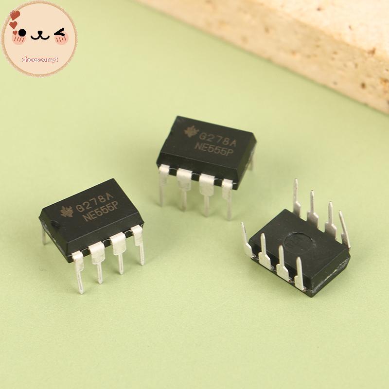 Chee 20pcs NE555 NE555P Integrated IC Direct Plug DIP-8P Base Circuit Chip Electronicponents EN