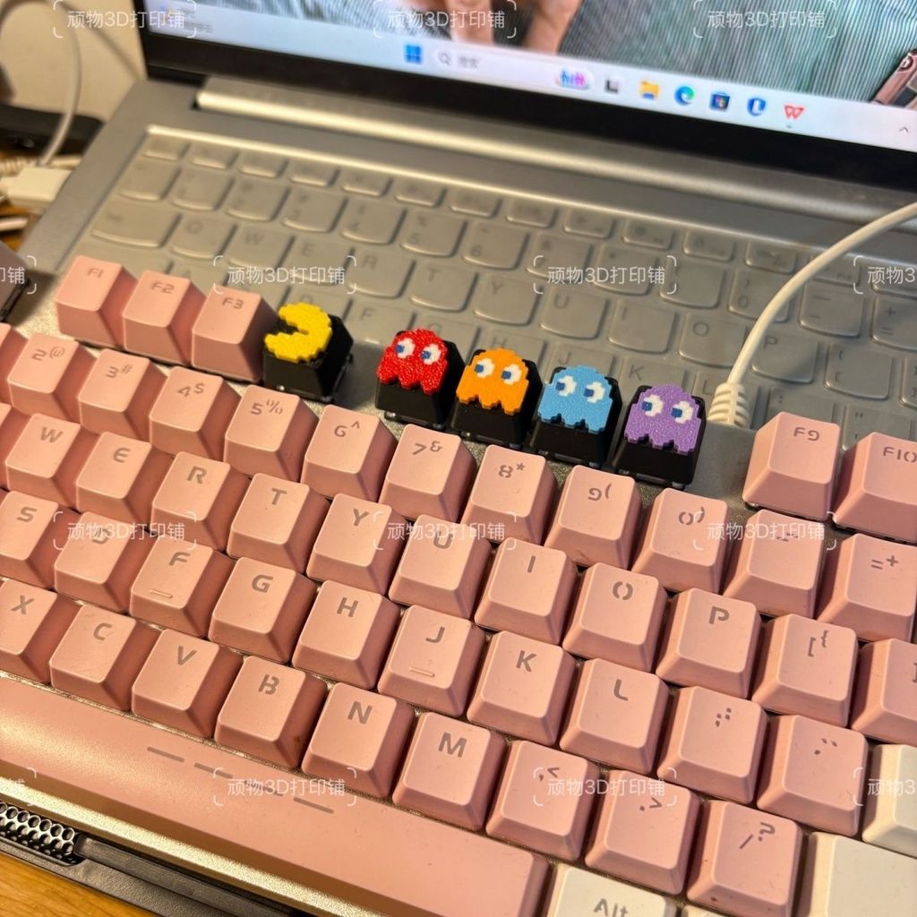 การพิมพ์ 3 มิติ Pixel Bean-Eating Man คีย์บอร์ด Keycap Mechanical Cross ที่ไม่ซ้ํากันน่ารักบรรยากาศเกมวิดีโอเกม