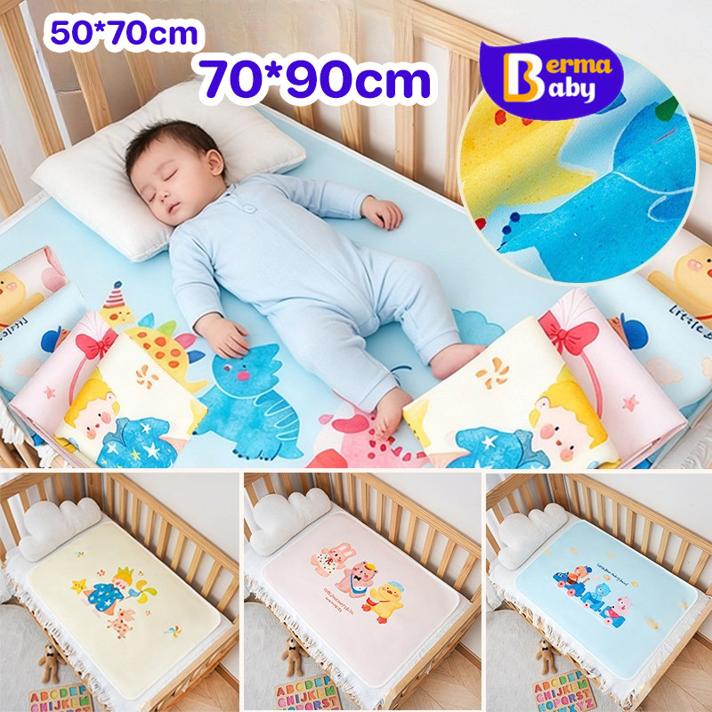 Berma Baby ผ้ารองฉี่เด็ก ผ้านุ่ม พิมพ์ลาย กันน้ำ ผ้า ขนาด 50*70/70*90 ซม