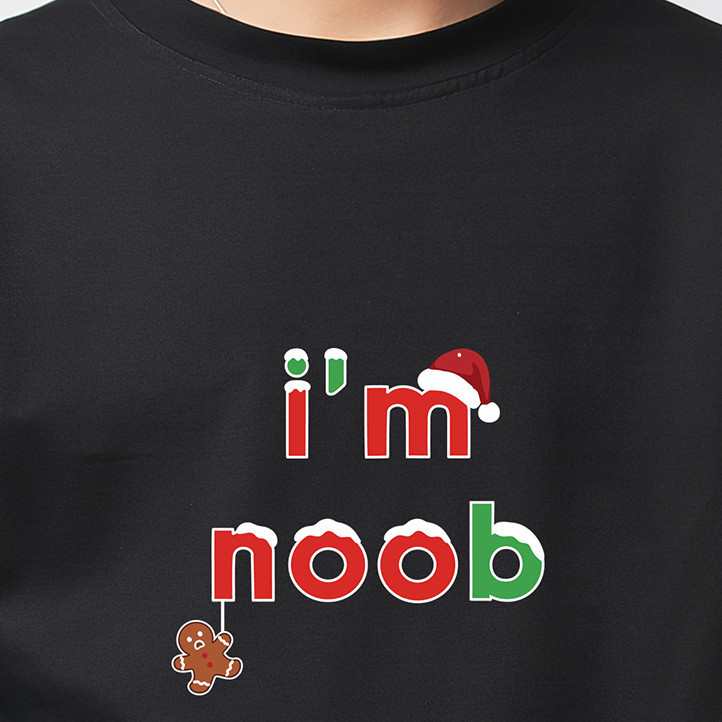 เสื้อยืดผู้ชายสไตล์เกาหลีใต้ Im Noob Christmas ทําจากผ้าฝ้ายหลวม สินค้าพร้อมส่ง
